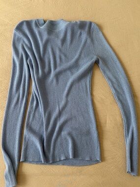 Like new size M Nordstrom/Halogen metallic Blush Ribbed Mock Neck Sweater